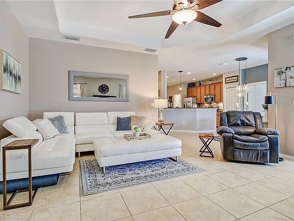 4th image of 21421 Velino Ln
