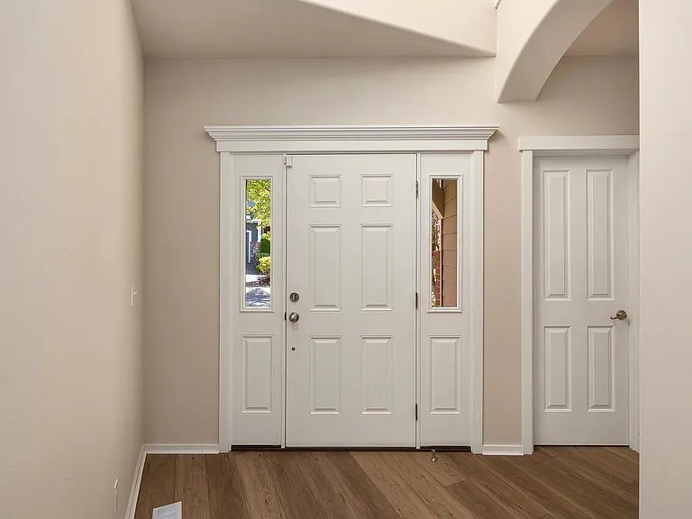 3450 NE Madison Way — Photo 3