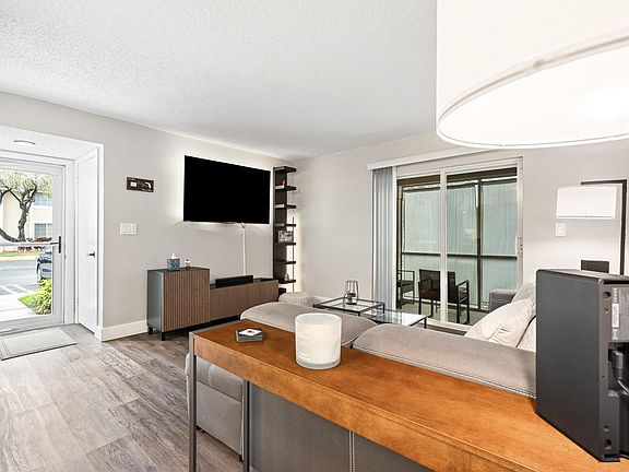 5th image of 4620 W Mcnab Road #B1