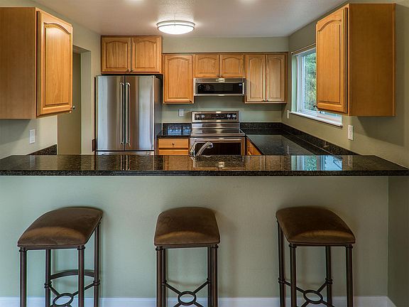 2nd image of 210 Mt Park Blvd SW APT F201