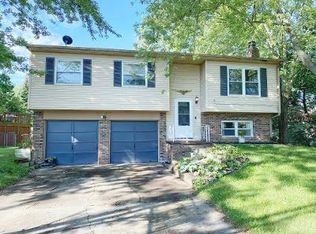2735 Portsmouth Dr, Lafayette, IN 47909