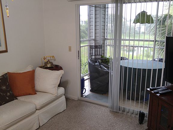 3rd image of 2521 Grassy Point Dr Unit 207