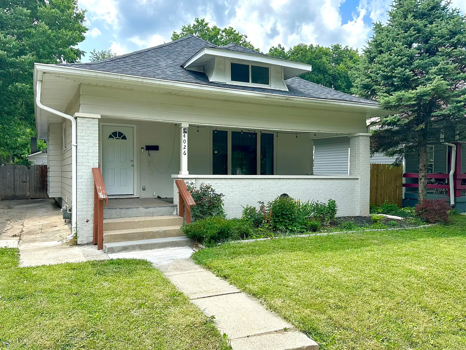 3 bed, 2877 sqft, $2,000 — Photo 1