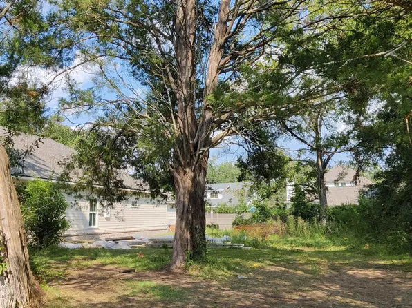 361 Azalea St, Fairhope, AL 36532