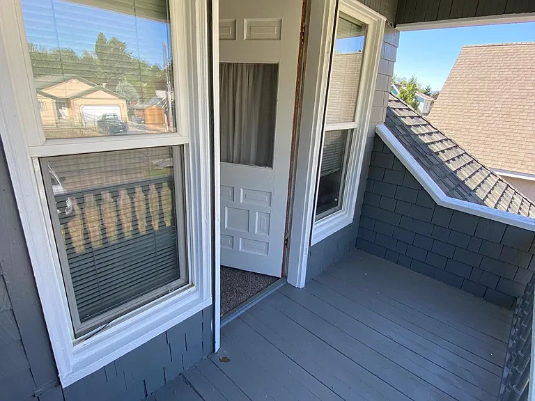 1201 N Willow St #1/2 — Photo 6