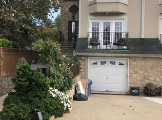 1292 Mason Ave, Staten Island, NY 10306