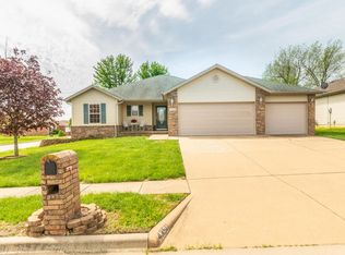 4350 W Juno St, Springfield, MO 65802