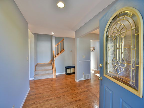 4th image of 3934 Kristine St