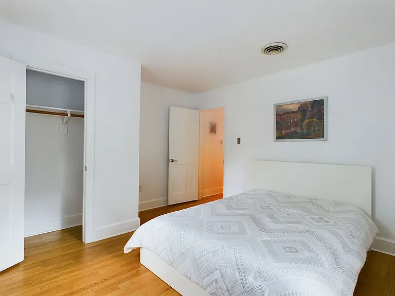 10211 Windbluff Dr — Photo 39