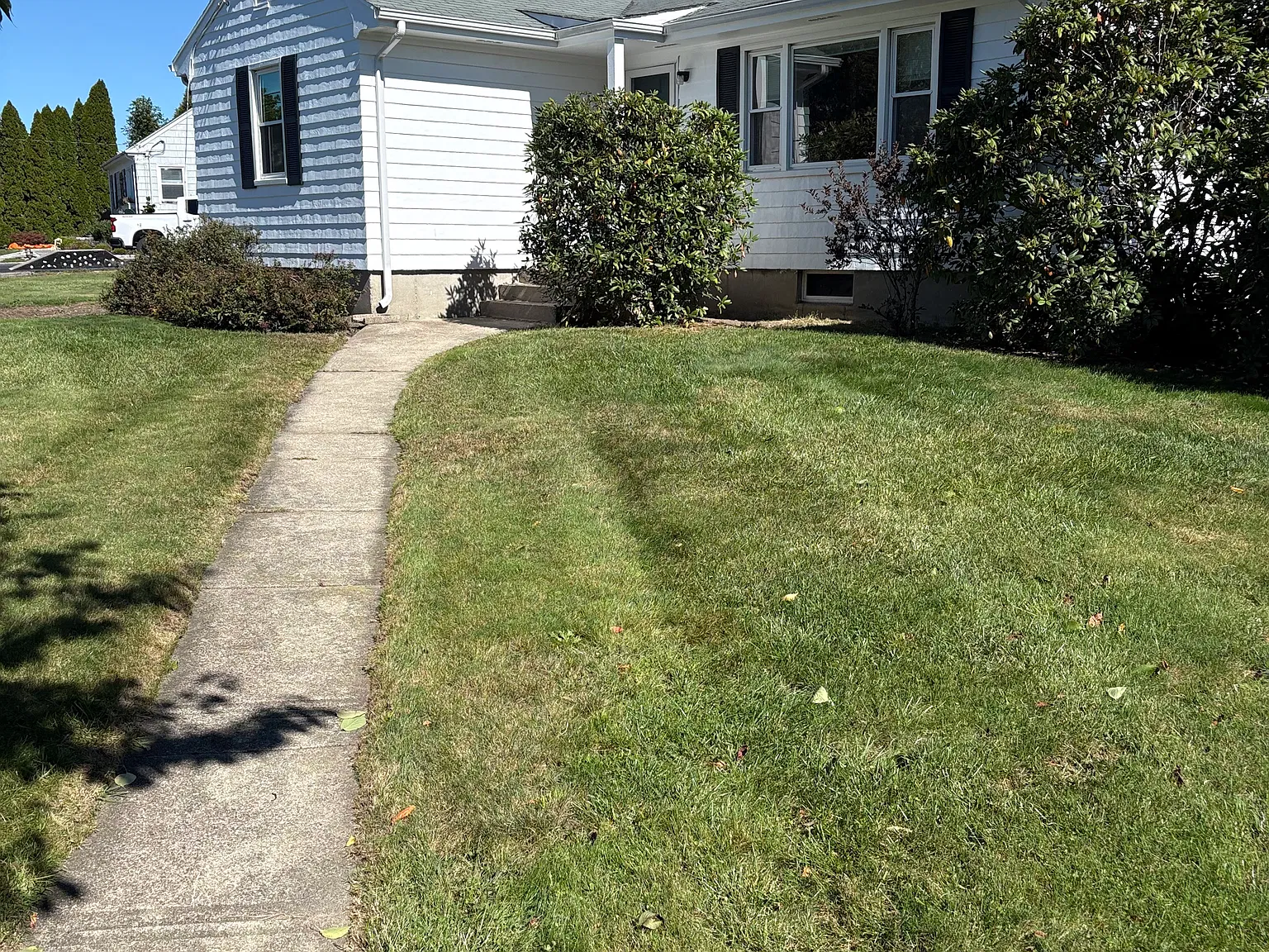 3 bed, 1300 sqft, $3,200 — Photo 3