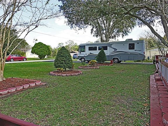 4th image of 37116 Orange Blossom Ln
