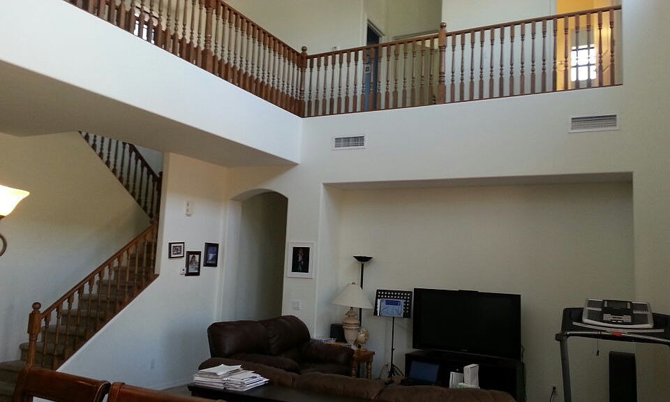 1st image of 1478 W Swan Ct