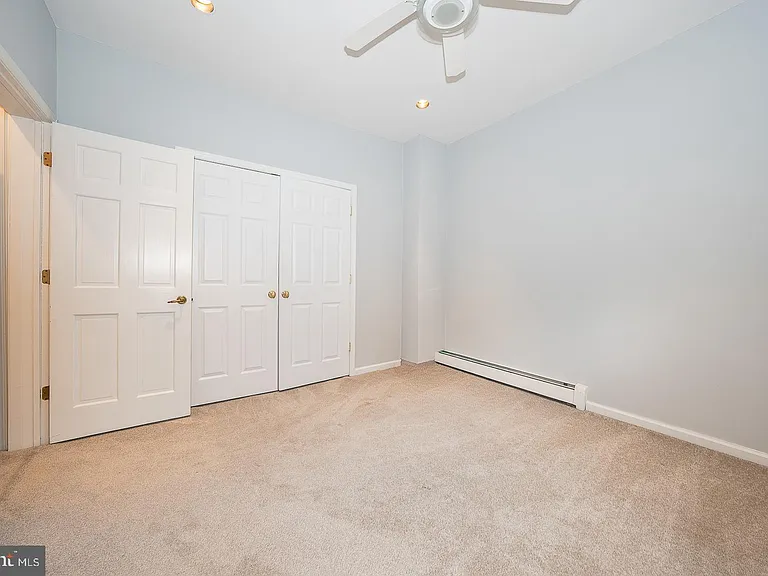 212 Elm Ter #1 — Photo 27
