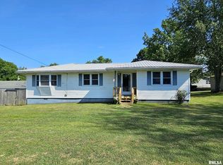 148 W 2nd St, Grand Chain, IL 62941