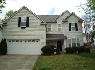 107 Stapleford Park Dr, Greenville, SC 29607