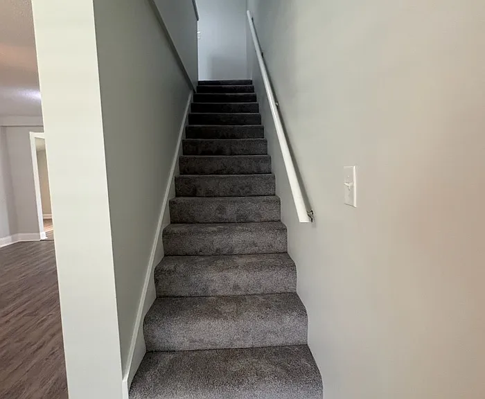 614 N Wilson St — Photo 10