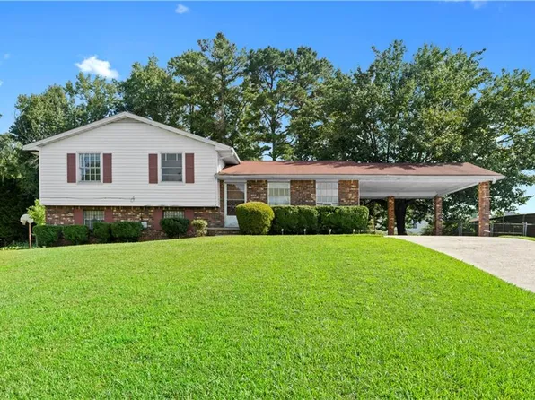 462 Paul St, Riverdale, GA 30274