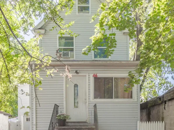 46 Elizabeth St, Staten Island, NY 10310