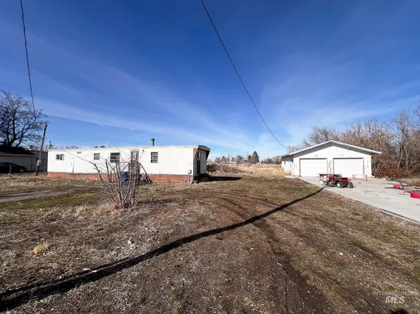 120 North St, Filer, ID 83328