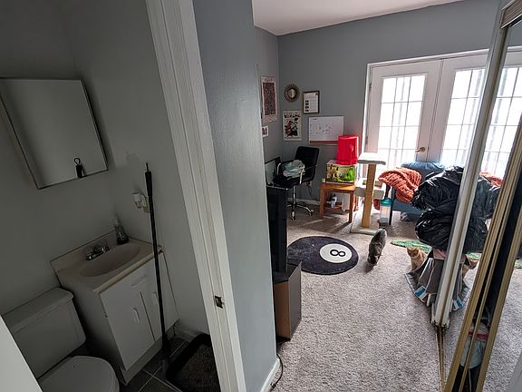 3rd image of 4700 Alden Ave #A