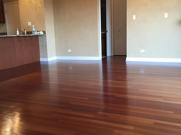3rd image of 2158 W Grand Ave Unit 408