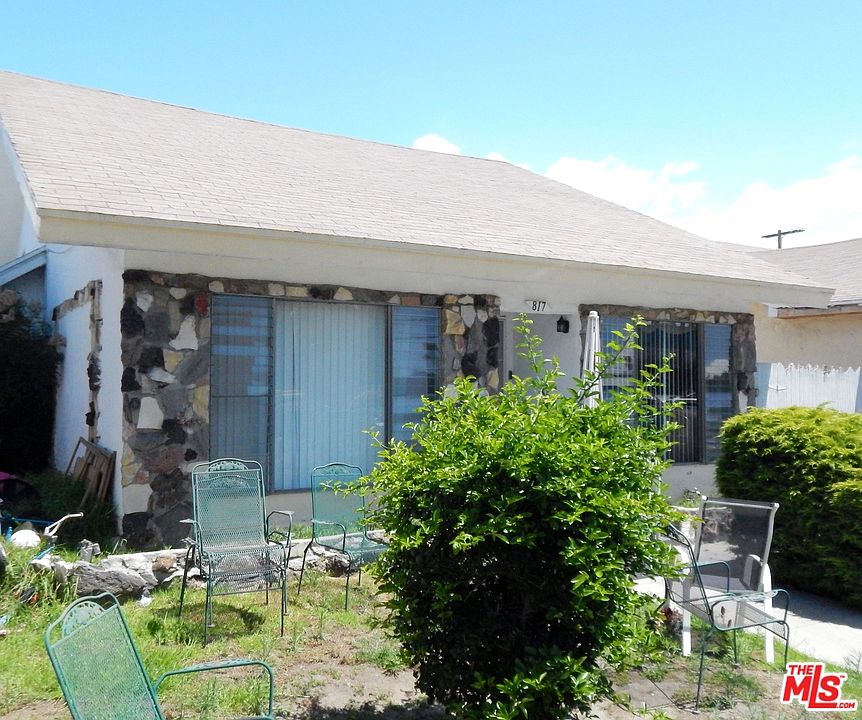 1st image of 817 W 58th St