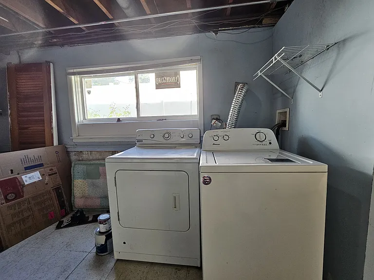 9924 Crawford Ave — Photo 21