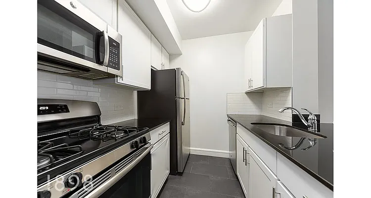 Rented by A&E Real Estate Management | media 3