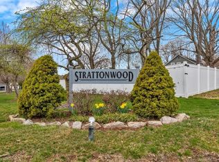 36 Stratton Way #36, Branford, CT 06405