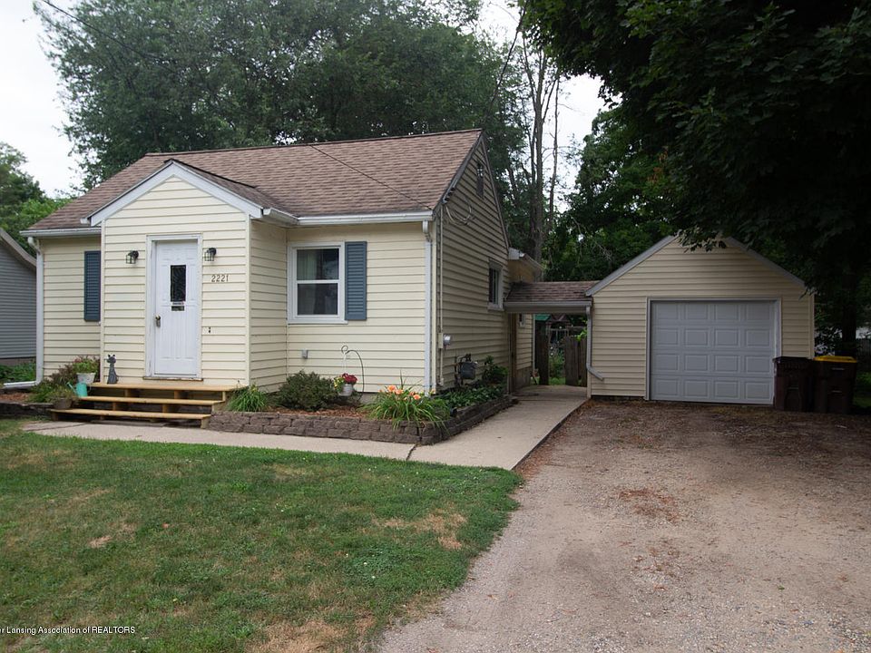1st image of 2221 Auburn Ave