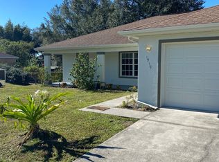 1919 Wanda Ave N, Lehigh Acres, FL 33971