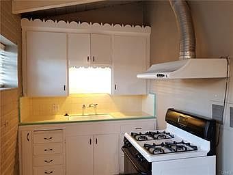 2nd image of 9128 Huntington Dr APT 9