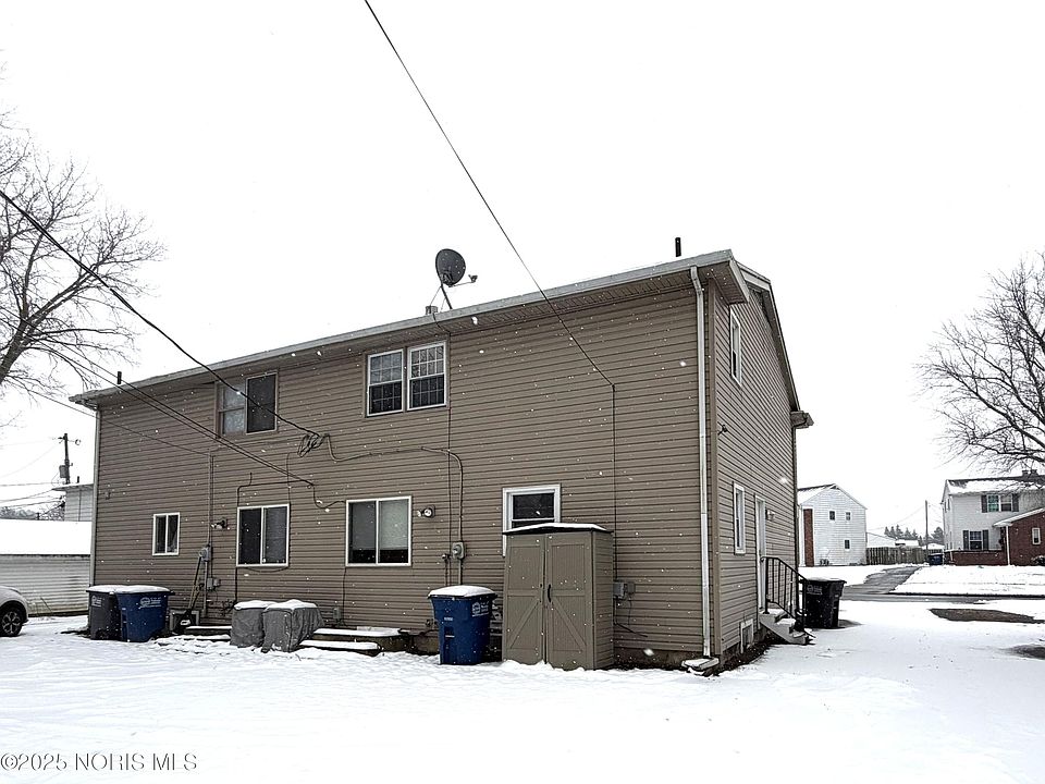 1st image of 834 Gribbin Ln