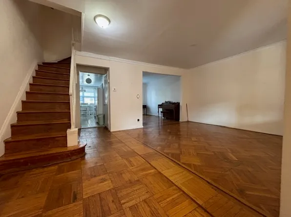 21-26 37th Street image 2 of 17