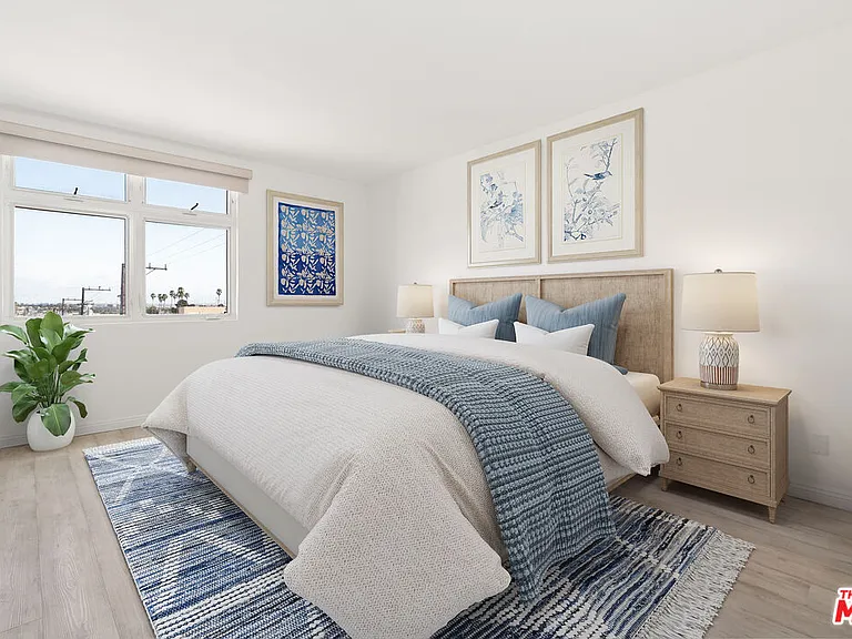 900 Euclid St #404 — Photo 9