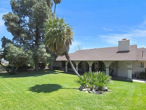 4th image of 6198 Limonite Ave