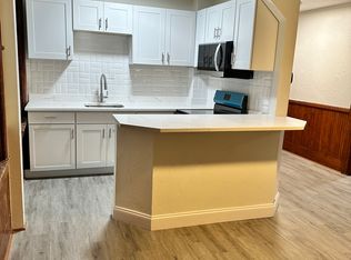 27 Granby Rd APT 3, Worcester, MA 01604