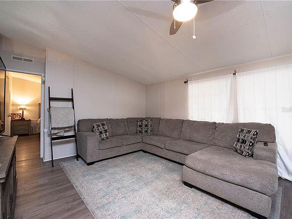 4th image of 17005 Sugar Berry Ln