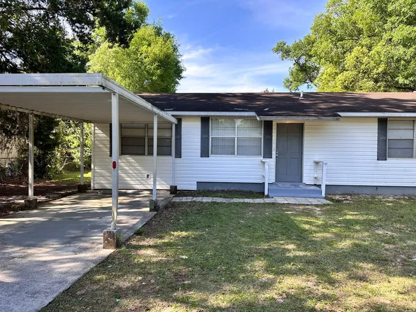 555 SW Nightingale St, Keystone Heights, FL 32656