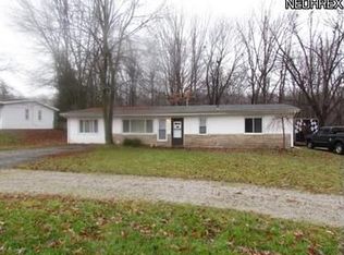 2142 Gary Dr, Twinsburg, OH 44087