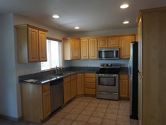 3rd image of 10507 N Sage Vista Ln