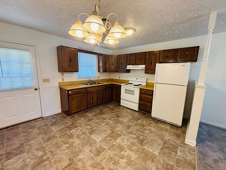 1530 Pine St #A — Photo 4