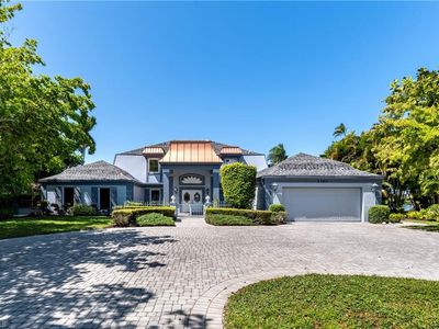 2360 Kingfish Rd, Naples, FL, 34102