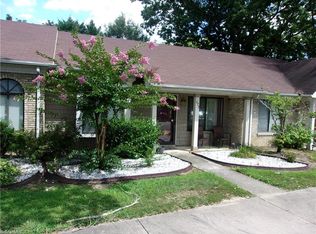 927 Belmont Dr, High Point, NC 27263