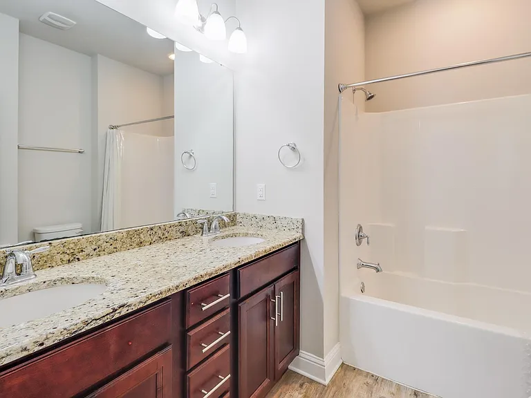 10837 Chapelwood Dr — Photo 14