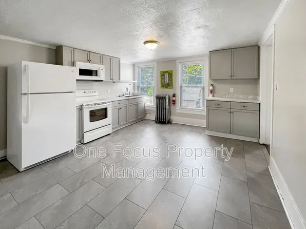 201 S Fairview St #B, Lock Haven, PA 17745