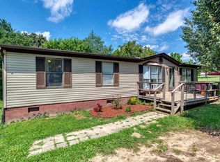 2299 Hall St, Lenoir City, TN 37772