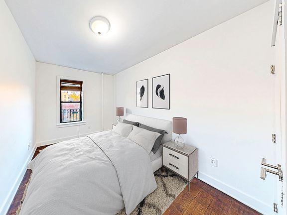 4th image of 2504 44th St APT 14