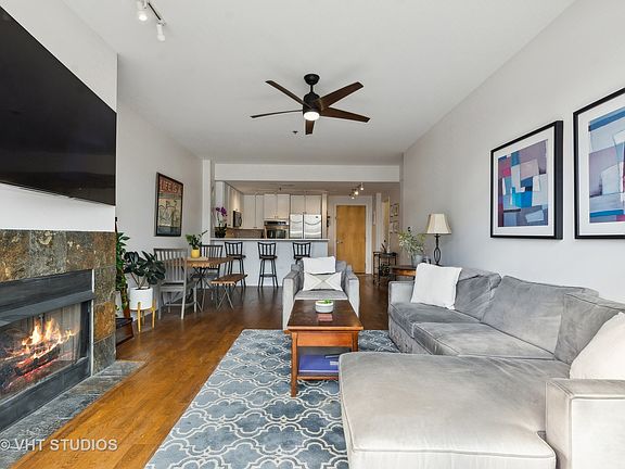 4th image of 600 W Drummond Pl APT 507