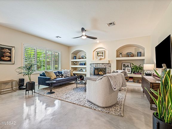 2nd image of 7144 E Placita Rancho La Cholla